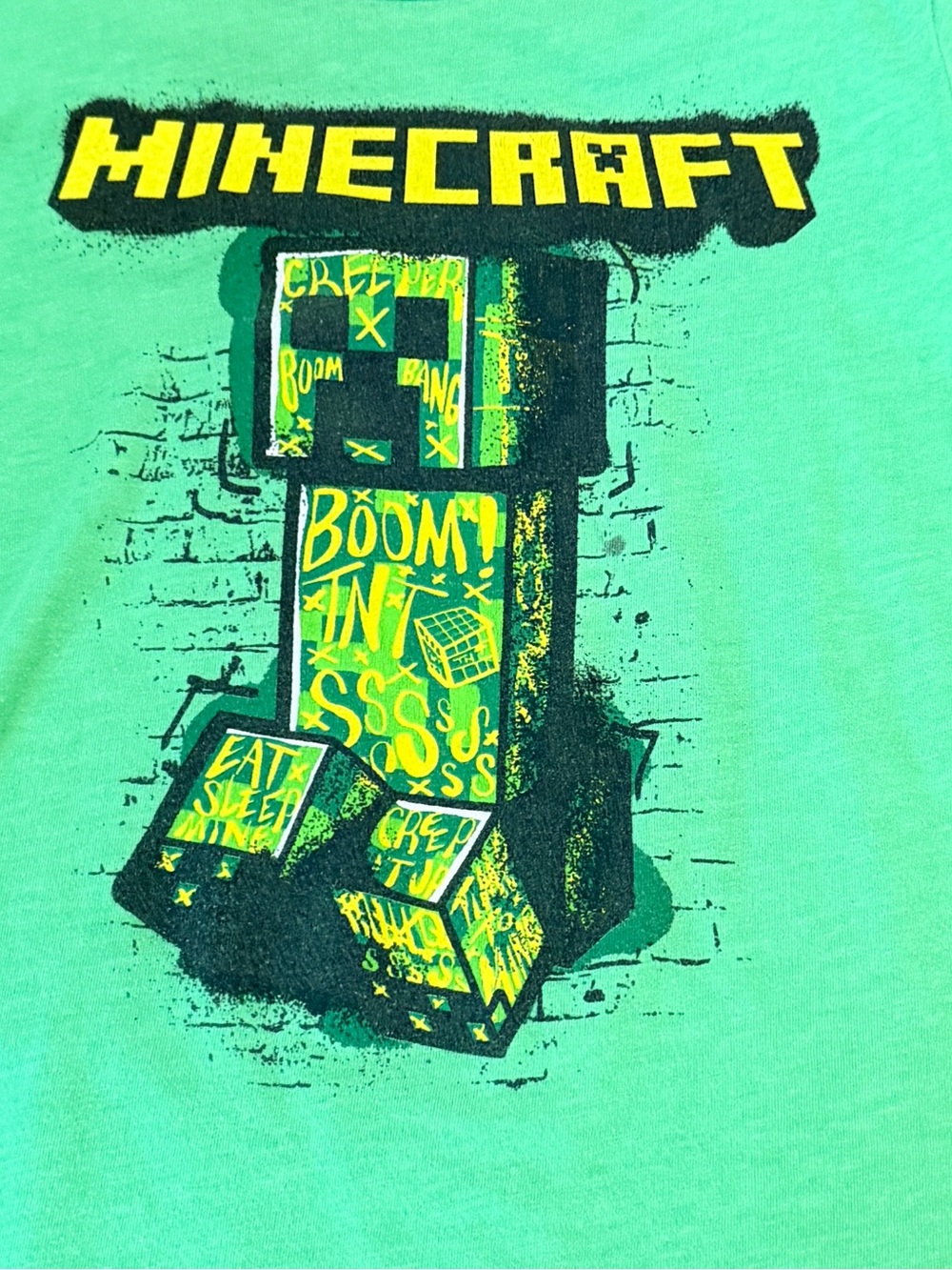 Minecraft Creeper Graphic Tee small boys 6/7